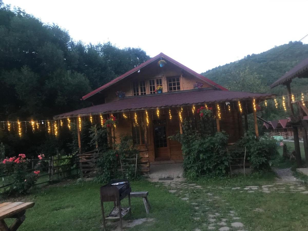 Casutele Doftanei Apartment Tesila Bagian luar foto